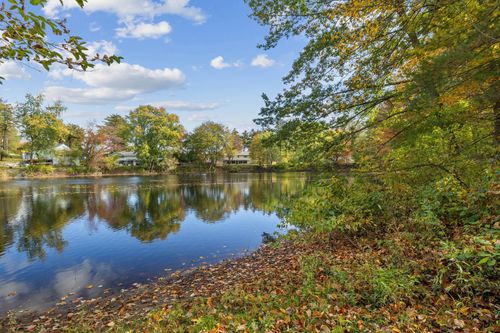 apt-8-5 Swiftwater Dr, Allenstown, NH, 03275-1838 | Card Image
