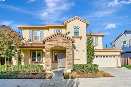 2246 Acero Ct, Brentwood, CA, 94513-2430 | Card Image