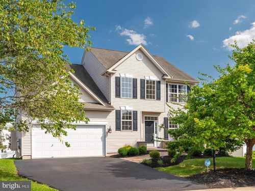 2930 Santa Maria Dr, GILBERTSVILLE, PA, 19525-9322 | Card Image