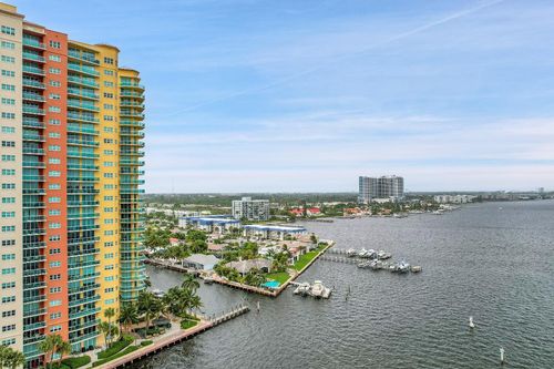 2011-2640 Lake Shore Dr, RIVIERA BEACH, FL, 33404-4665 | Card Image