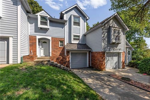 1107 84th Ter, Kansas City, KS, 66112-1795 | Card Image