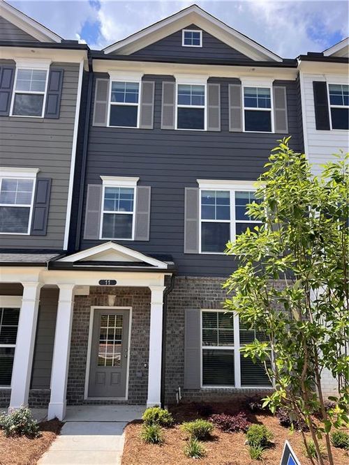 32-11 Mercury Dr, Newnan, GA, 30265-2635 | Card Image