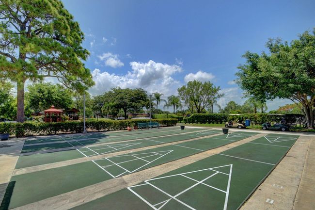 860 Worcester Ln, Condo with 1 bedrooms, 1 bathrooms and null parking in Lake Worth FL | Image 47