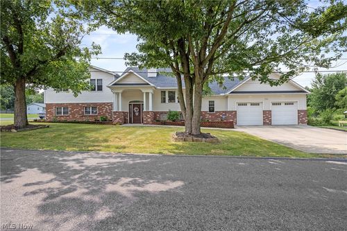 6160 Ethel Ave, Elyria, OH, 44035-1226 | Card Image