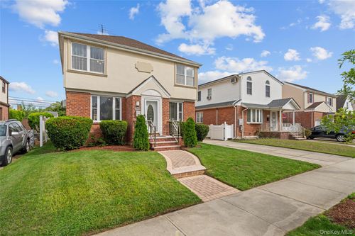 128 233rd St, Rosedale, NY, 11422-1023 | Card Image