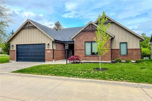2725 Terraceview Cir, Beavercreek, OH, 45431-3398 | Card Image