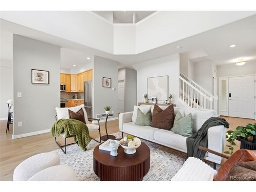 689 Wild Ridge Ln, Lafayette, CO, 80026-2584 | Card Image