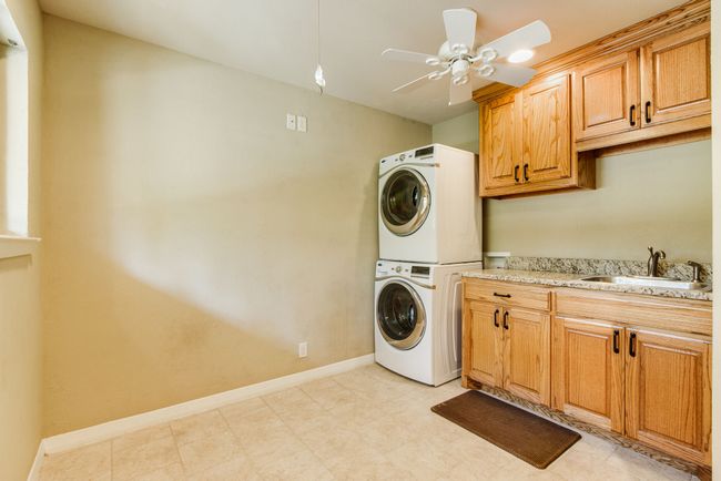 1822 Silverside Dr, House other with 3 bedrooms, 2 bathrooms and null parking in Grapevine TX | Image 28