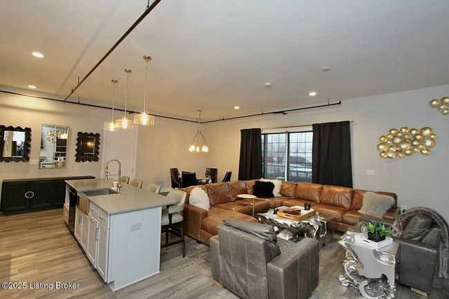 210 - 210 Mulberry St, Condo with 1 bedrooms, 1 bathrooms and null parking in Jeffersonville IN | Image 14