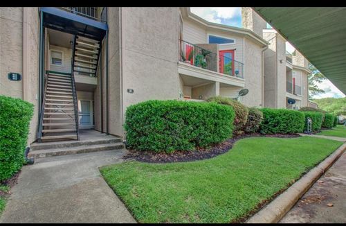 apt-931-10855 Meadowglen Ln, Houston, TX, 77042-4063 | Card Image