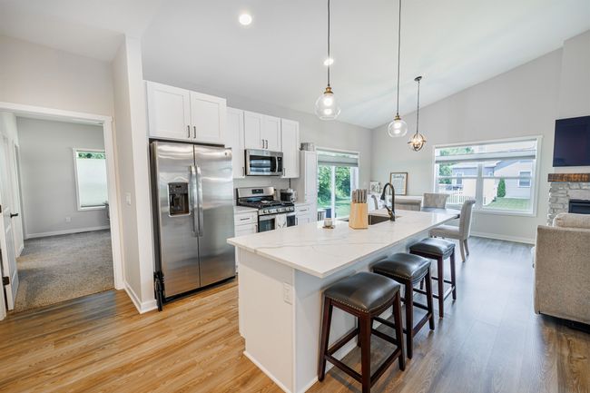 3184 S Bartells Dr, Condo with 2 bedrooms, 2 bathrooms and null parking in BELOIT WI | Image 11