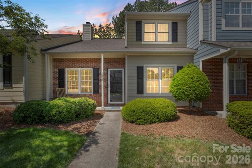 9005 Four Mile Creek Rd, Charlotte, NC, 28277-9069 | Card Image
