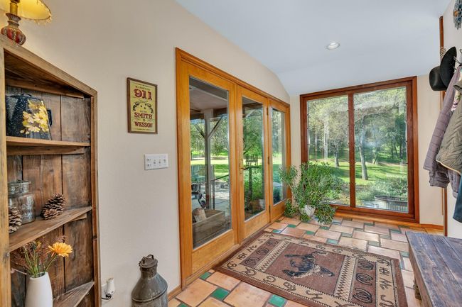 6879 State Highway 49 N, House other with 3 bedrooms, 3 bathrooms and null parking in Mariposa CA | Image 24
