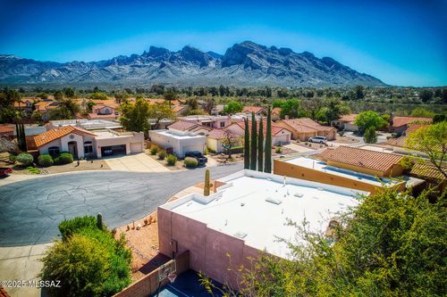 10201 N Hatteras Pl, Oro Valley, AZ, 85737-6934 | Card Image