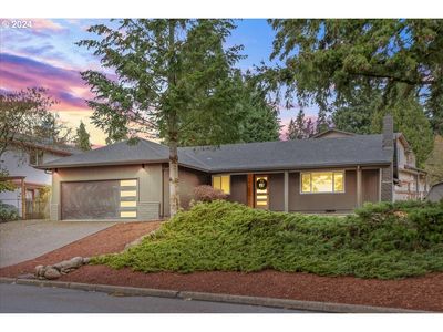 12116 Se Riveridge Dr, House other with 5 bedrooms, 2 bathrooms and 2 parking in Vancouver WA | Image 1