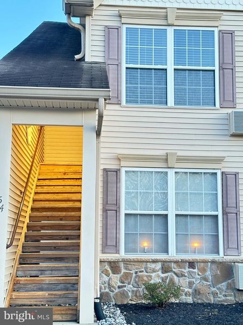 54-54 Sequoia Dr, BERLIN, NJ, 08009-1424 | Card Image