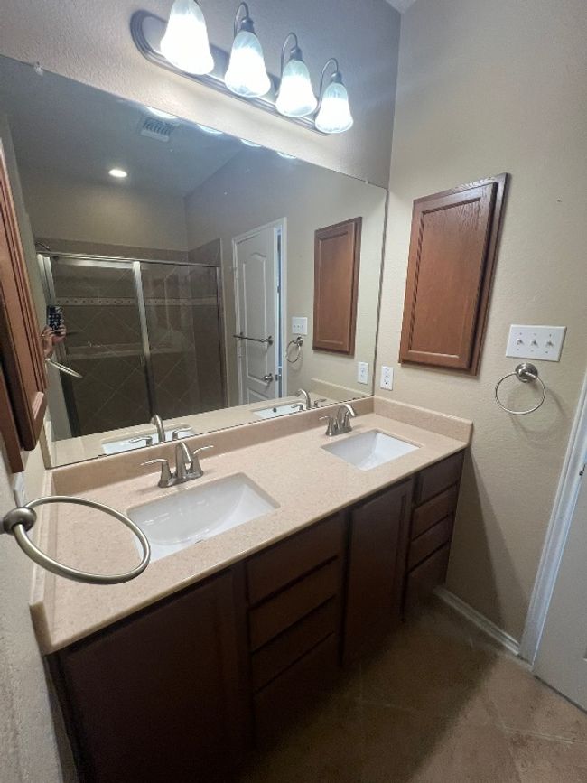 330 Grand Junction Trl, House other with 3 bedrooms, 2 bathrooms and null parking in Georgetown TX | Image 18