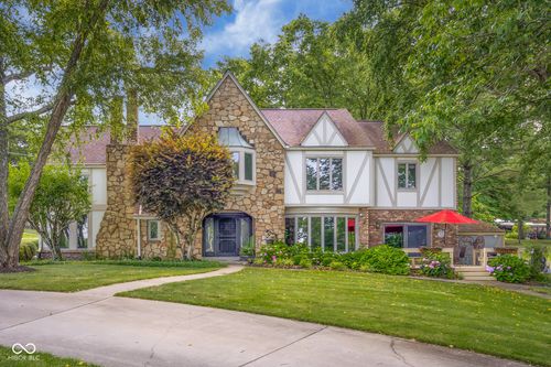 995 E Skyline Dr, Brownstown, IN, 47220-9507 | Card Image
