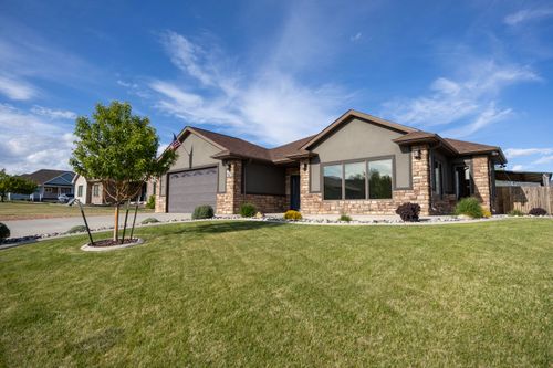 629 Osprey Blvd, Sheridan, WY, 82801-4543 | Card Image