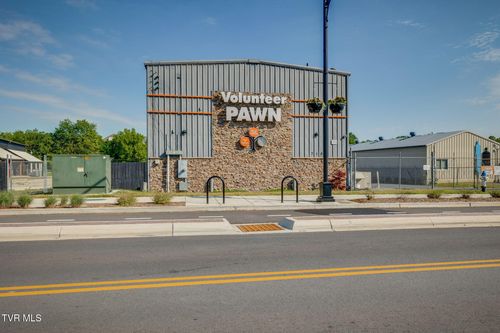 718 W Walnut St, Johnson City, TN, 37604-6524 | Card Image