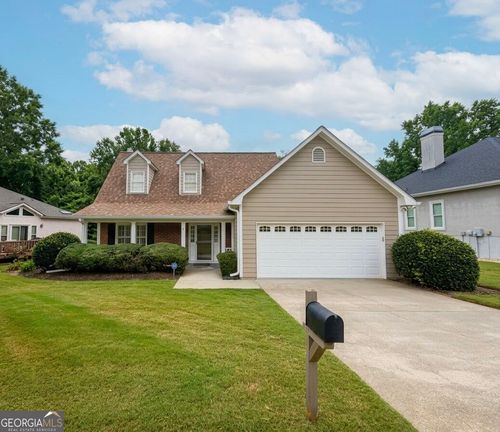 215 Brittany Chase, Fayetteville, GA, 30214-1766 | Card Image