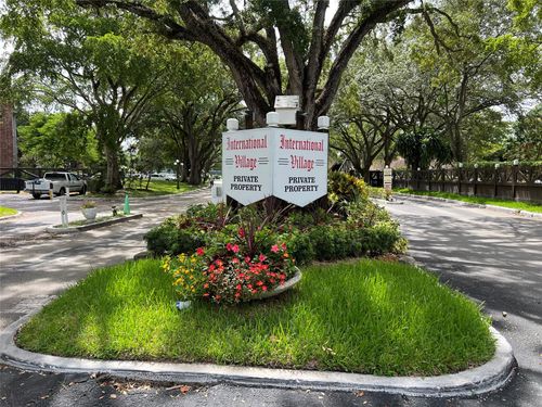 apt-3g-3760 Inverrary Dr, LAUDERHILL, FL, 33319-5159 | Card Image