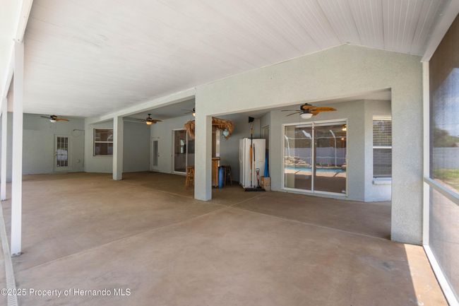 7285 Nightwalker Rd, House other with 4 bedrooms, 3 bathrooms and null parking in WEEKI WACHEE FL | Image 41
