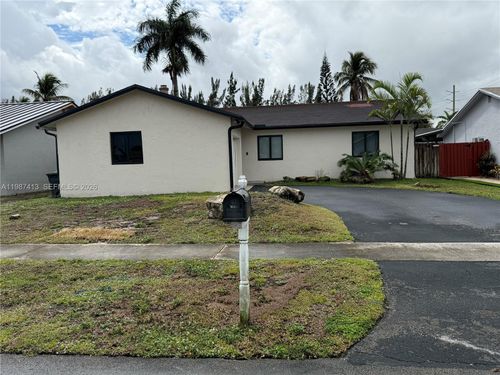 11100 Nw 21st St, Sunrise, FL, 33322-3400 | Card Image