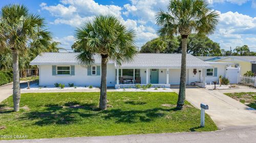 24 Briggs Dr, Ormond Beach, FL, 32176-2843 | Card Image