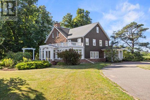 121 Britain Shore Rd, Brackley Beach, PE, C1E2P6 | Card Image