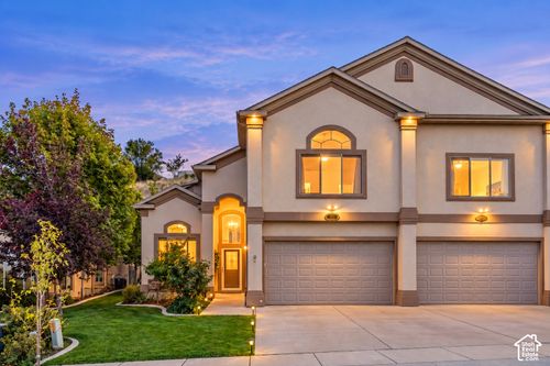 713 Eagle Pass, North Salt Lake, UT, 84054-2678 | Card Image