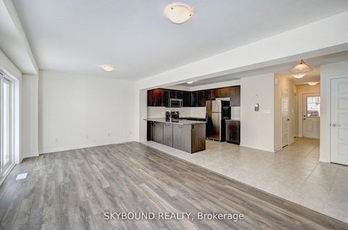 7-143 Ridge Rd, Cambridge, ON, N3E0E1 | Card Image