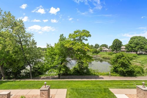 7-5445 Orleans Lane N, Plymouth, MN, 55442 | Card Image