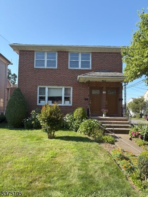 40 Taylor St, Millburn, NJ, 07041-1341 | Card Image