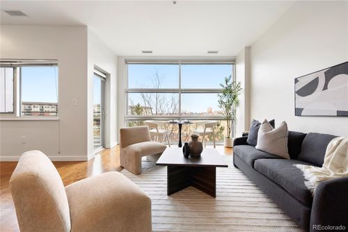 unit-306-2958 Syracuse St, Denver, CO, 80238-3358 | Card Image