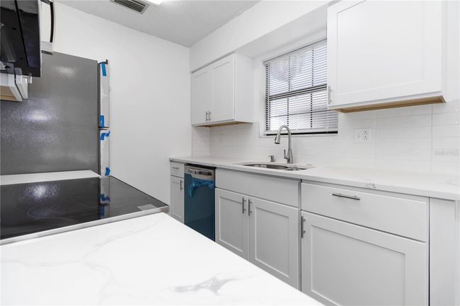 80 - 840 Center Ave, Condo with 2 bedrooms, 1 bathrooms and null parking in DAYTONA BEACH FL | Image 14