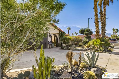 67625 Quijo Rd, Cathedral City, CA, 92234-5517 | Card Image