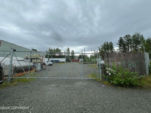 2141 E 84th Ct, Anchorage, AK, 99507-3146 | Card Image