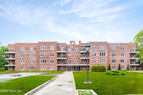 1h-52 Lafayette Pl, Greenwich, CT, 06830-5411 | Card Image
