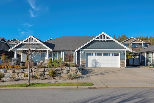 5537 Peregrine Cres, Sechelt, BC, V7Z0V5 | Card Image