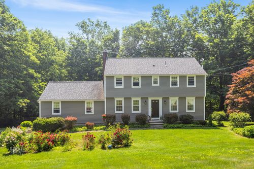 97 Wildwood Cir, Durham, CT, 06422-2605 | Card Image