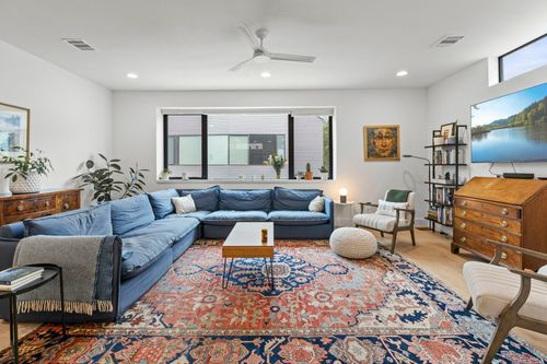 8-3406 E 17th Street, Austin, TX, 78721 | Card Image