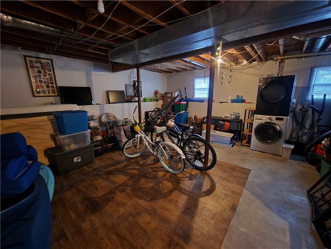1 Park View Blvd, House other with 3 bedrooms, 1 bathrooms and 4 parking in Cranston RI | Image 27
