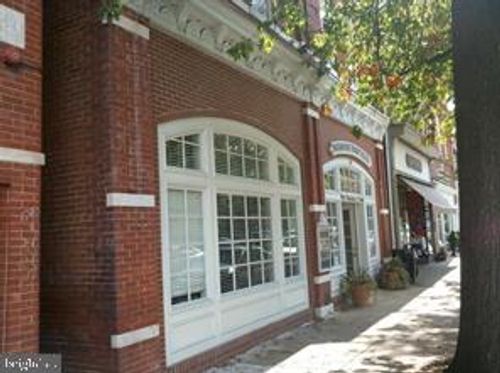 16 N Washington St, EASTON, MD, 21601-3196 | Card Image