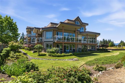 302-439 College Rd, Qualicum Beach, BC, V9K0B2 | Card Image