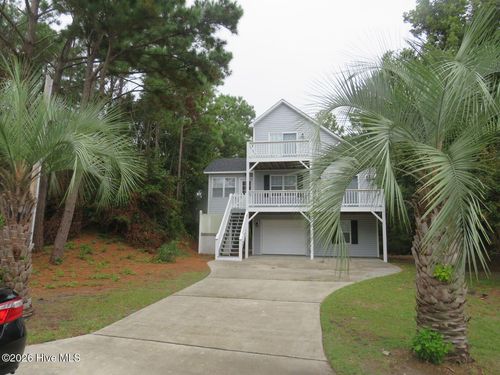 208 Stroud St, Emerald Isle, NC, 28594-2477 | Card Image