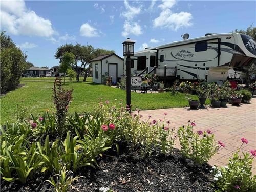 104 Augusta Cir, Aransas Pass, TX, 78336-2219 | Card Image