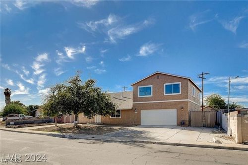 5075 San Anselmo St, Las Vegas, NV, 89120-1746 | Card Image