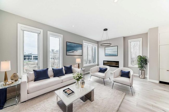 501 - 8155 8th Ave, Townhouse with 3 bedrooms, 3 bathrooms and 2 parking in Calgary AB | Image 11