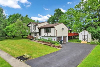 1 Belvoir Drive, House other with 3 bedrooms, 2 bathrooms and null parking in Blooming Grove NY | Image 2